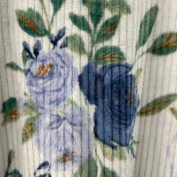 Stan Herman Size 3X Blue - Gray English Rose Plush Zip Front Long Lounger Robe - Picture 7 of 11